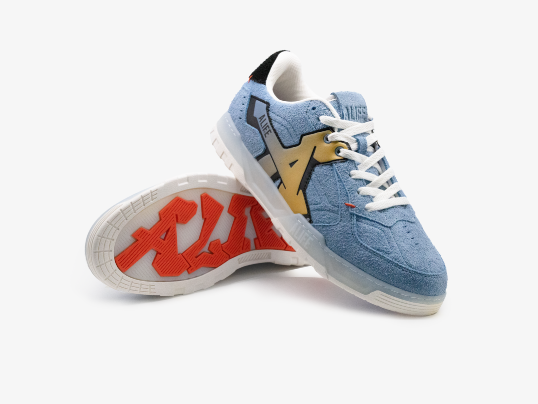 ALIFE Graffitio Sneakers in Blue Fog