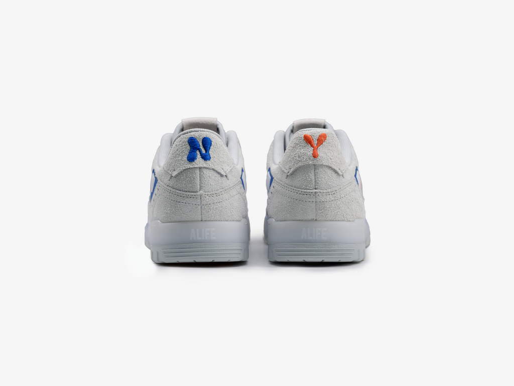 ALIFE Graffitio Sneakers in White